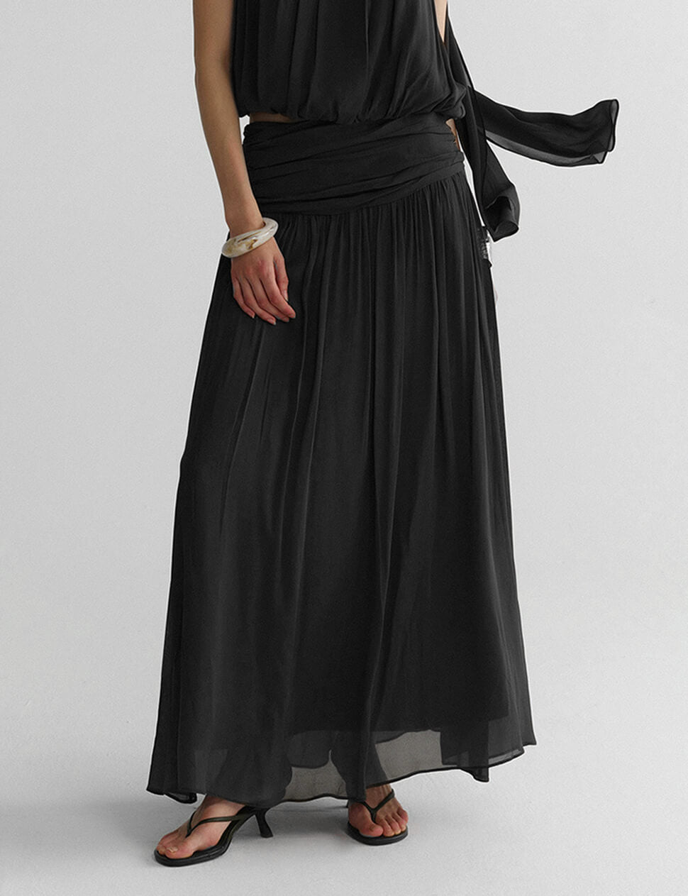 Ruched Waist Chiffon Maxi Skirt in Black-PREORDER