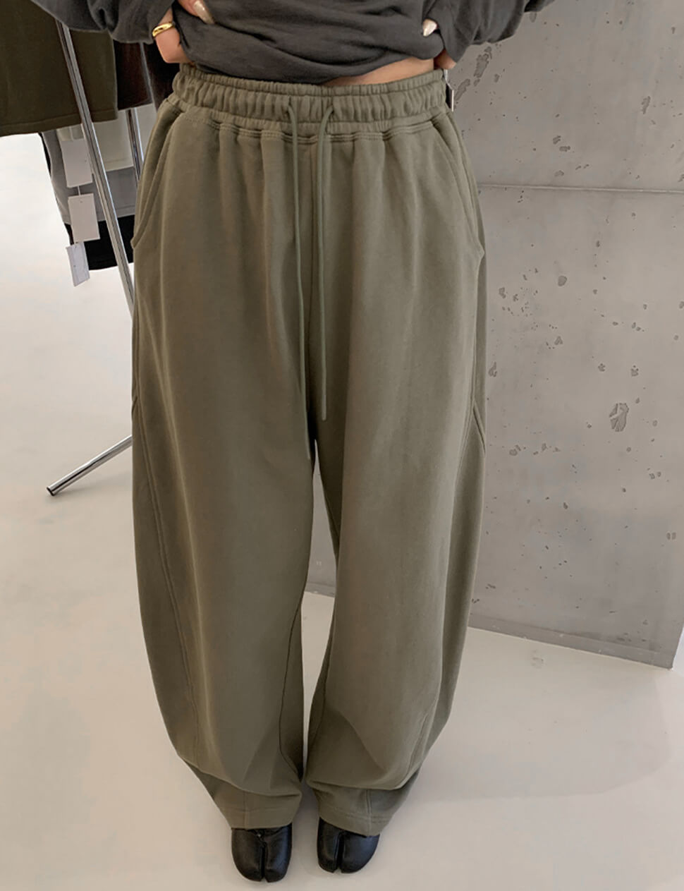 Oversized Relaxed Sweatpants-PREORDER